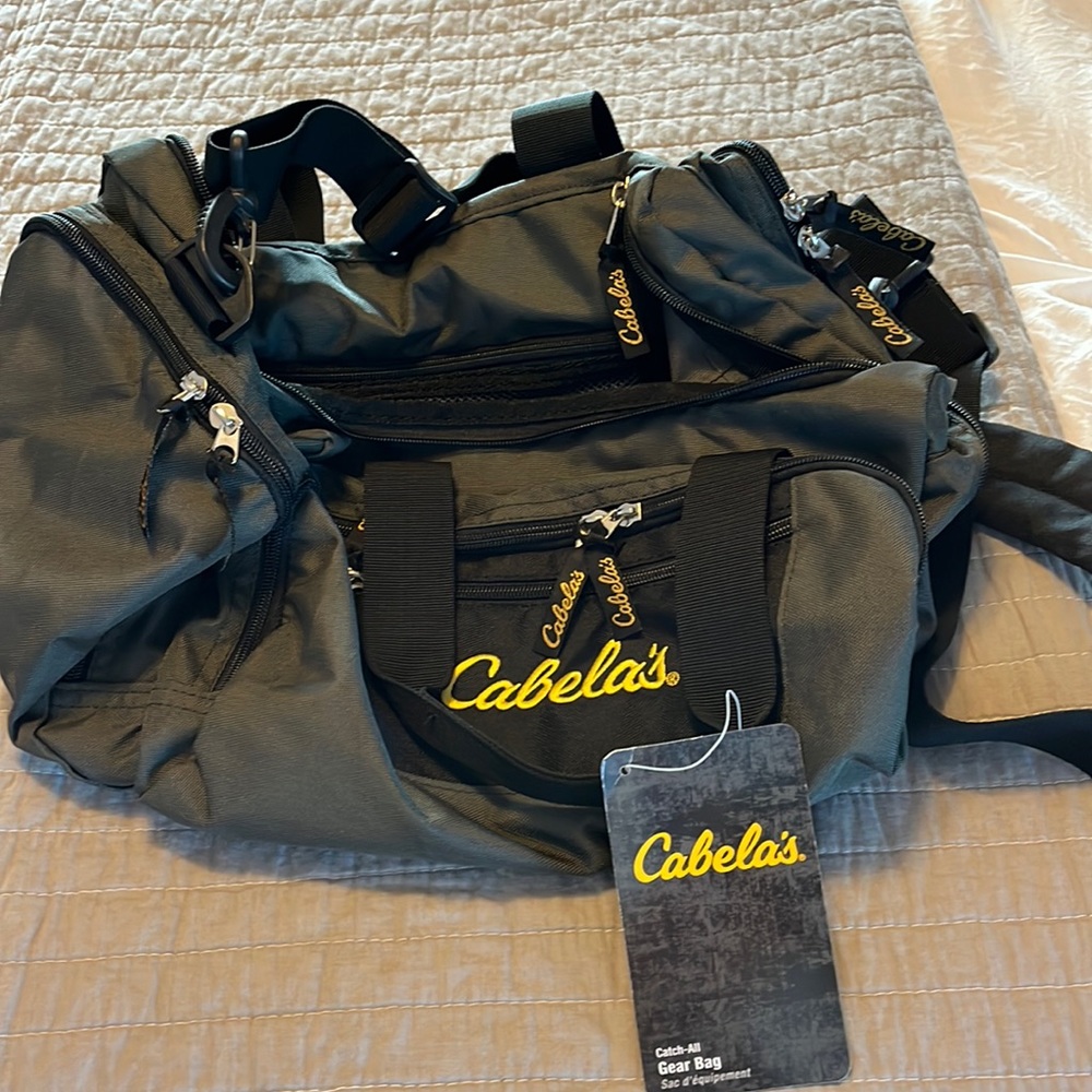 Cabelas catch all gear bag.